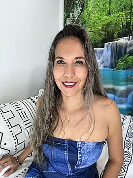 sandrafarrely online show from January 10, 6:07 am