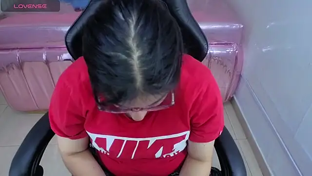 eva smit t online show from March 18, 2:27 am