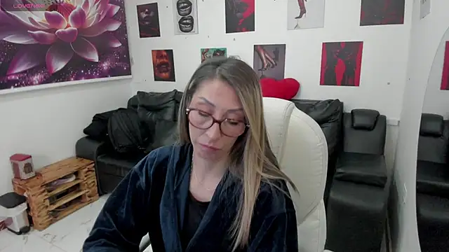 Scarlett 079 online show from March 17, 11:58 am