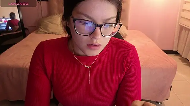 Sara valderrama  online show from July 4, 12:56 pm