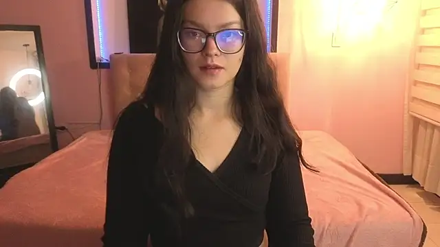Sara valderrama  online show from June 16, 12:50 pm