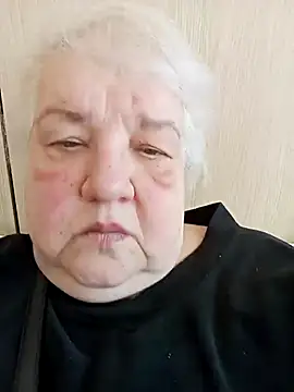 HapinessLovee online show from March 12, 12:19 pm