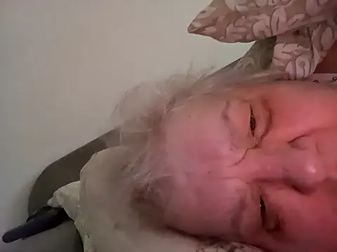 HapinessLovee online show from February 2, 12:26 pm