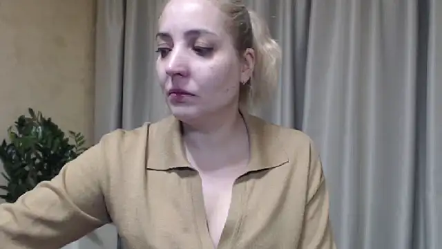 sweetpussy online show from February 19, 5:45 pm