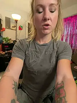 alluringpixie online show from June 9, 2:05 pm
