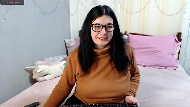 SashaBond online show from February 18, 2:49 pm