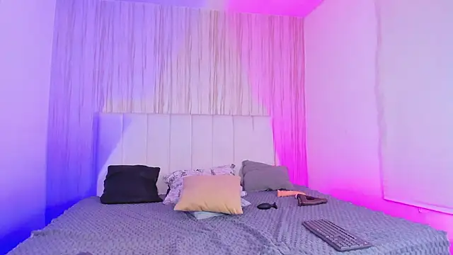 EdnaJara online show from March 4, 4:08 am