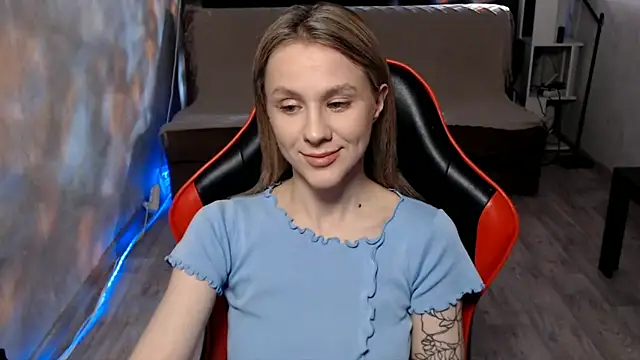 MiaBun1 online show from March 7, 1:18 pm