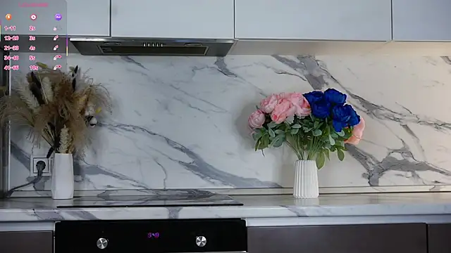 SolBurri online show from March 5, 1:56 am