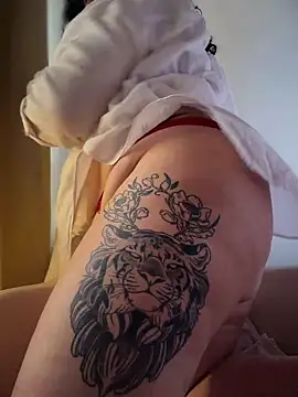 VanesssaMilf  online show from June 25, 12:07 pm