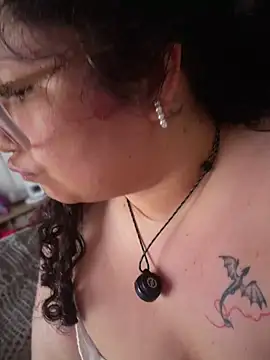 VanesssaMilf  online show from June 10, 5:33 pm