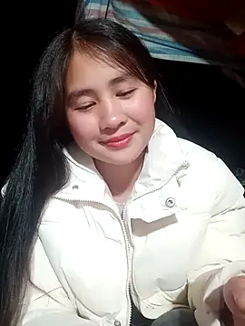 Him MountainGirl online show from January 18, 1:51 pm