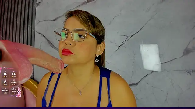 shayra boobs2 online show from June 22, 10:01 am