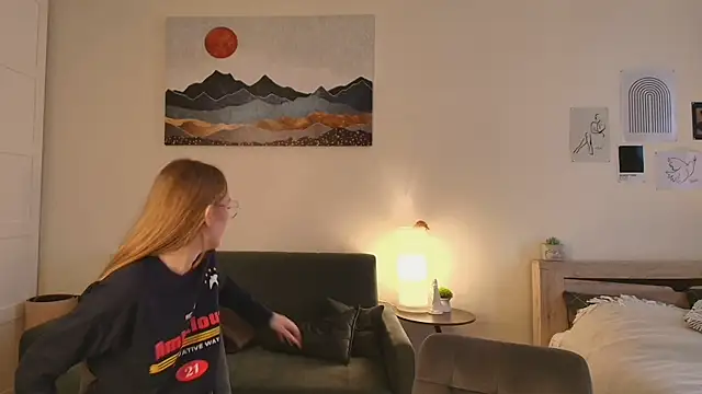 findwayout online show from April 25, 1:41 pm
