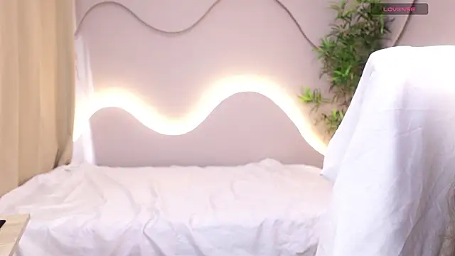 simone sky online show from February 4, 12:52 pm