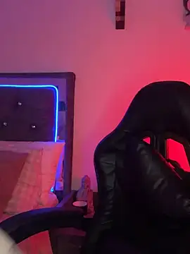 Daniela ruizz online show from February 26, 1:48 am