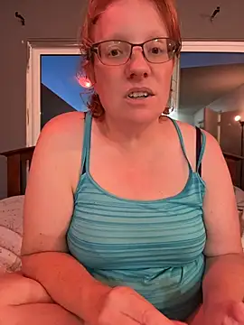 Lenaravenswood online show from August 1, 4:14 am