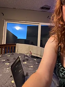 Lenaravenswood online show from June 11, 4:31 am