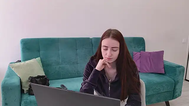 Sandra Prafer online show from March 5, 7:37 am