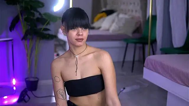 AnneFaris online show from January 9, 5:01 am