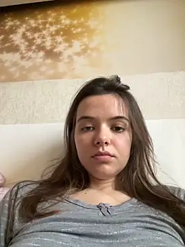 ALittleGrayRabbit online show from December 17, 10:41 am