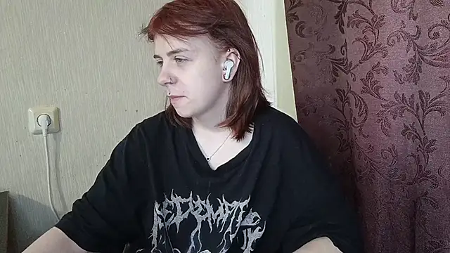 IleanaPishko online show from March 12, 9:56 am