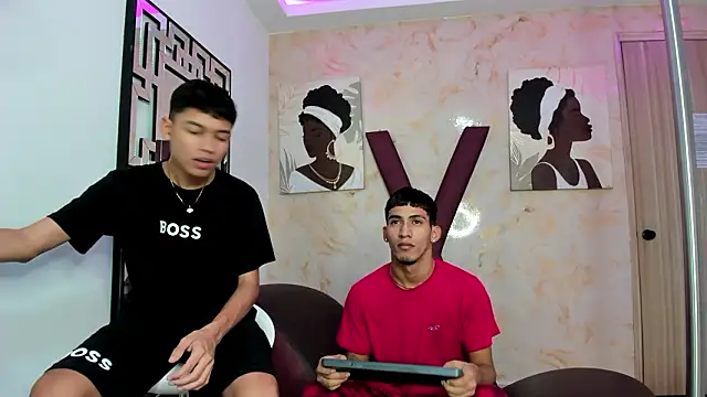 HORNY PRETTY online show from March 16, 7:18 pm