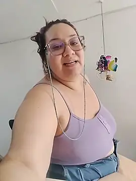 sharon G online show from July 18, 6:10 pm