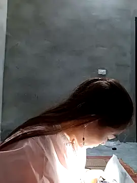 little-effy online show from January 7, 2:15 am