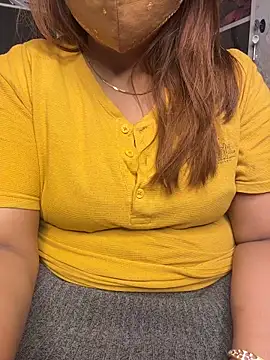 butterflyslay online show from February 15, 3:53 am