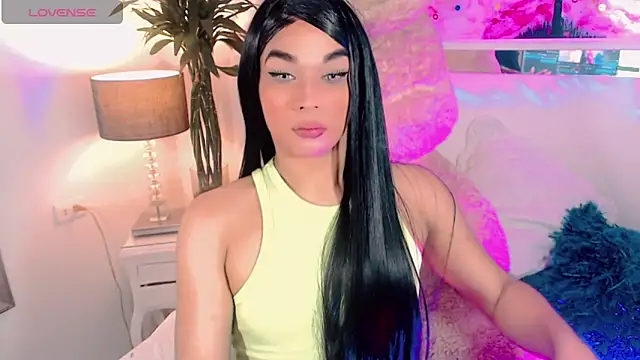 agathaferrer3 online show from December 16, 11:16 am