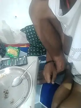 Lovely priya1001 online show from April 22, 11:07 am