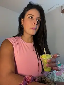 Lena-Williamss online show from July 17, 4:17 am