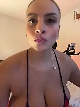 Lena-Williamss online show from July 30, 4:02 am