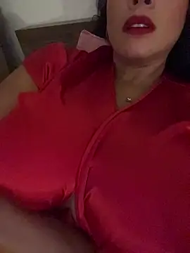 Lena-Williamss online show from July 12, 5:52 am