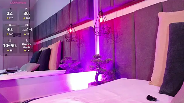 luna blannco online show from July 30, 6:53 pm