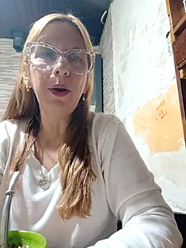 cari75 online show from June 25, 7:26 pm