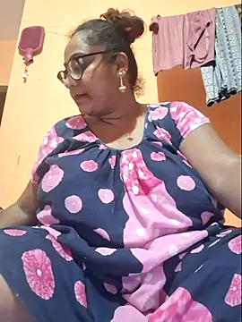 MISTI KOLK online show from July 17, 5:38 pm