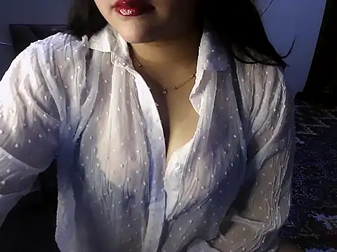 Wanii32 online show from May 17, 5:06 am