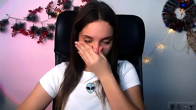 ElissXw online show from December 14, 8:53 am