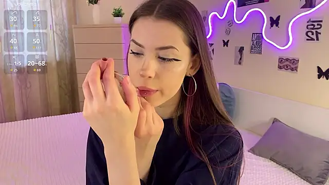 DreamyPalace online show from February 15, 1:10 pm