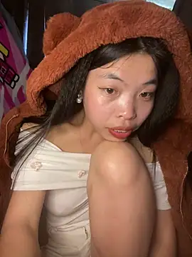 lux-su online show from March 18, 5:56 am