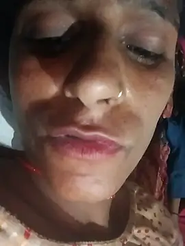 Maya Big55A online show from July 12, 11:05 pm
