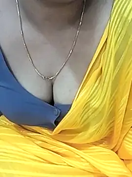 crazysexy aunty online show from December 16, 8:42 am