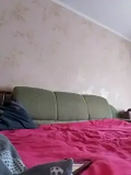 Momm Lolaa online show from December 22, 11:02 am