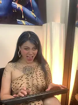 Adelaindiamond  online show from July 22, 2:18 pm