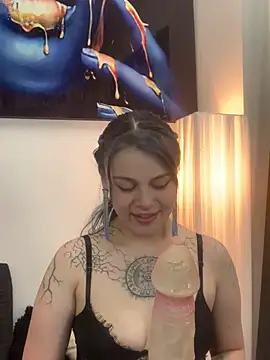 Adelaindiamond  online show from July 28, 8:52 pm