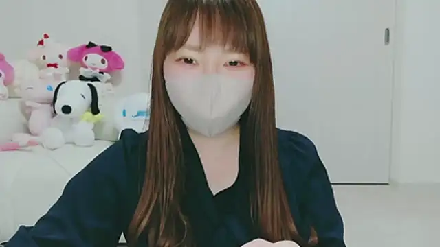 yuyuchan   online show from February 26, 11:42 am