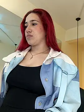 Celestee15  online show from June 6, 11:38 am