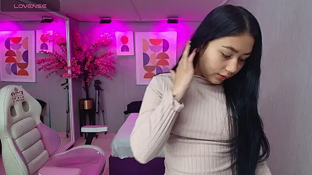 Carolina cherry online show from March 12, 12:41 pm